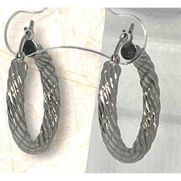 Sterling Silver Textured Rope Hoop Earrings Style Women's Fashion Chic Trendy - Picture 2 of 10